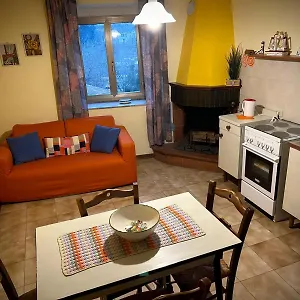 https://little-flower-apartment.it-tuscanyhotel.com